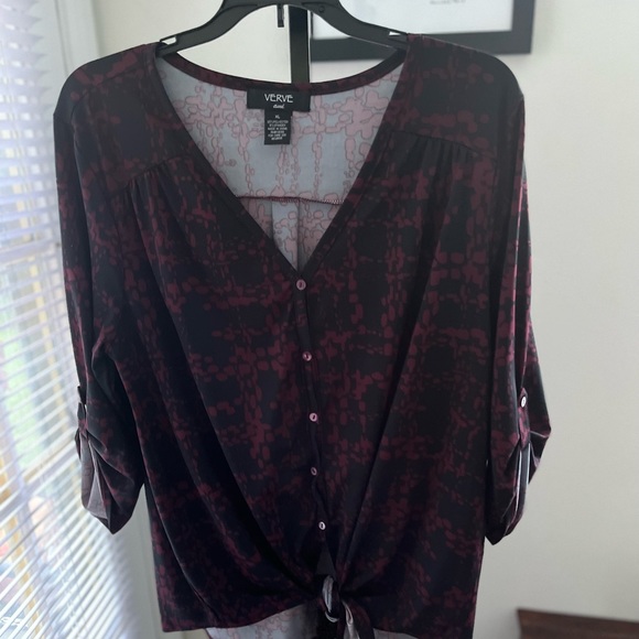 🟡VERVE AMI LOVED ROLLED UP SLEEVES, CUTE TIE UP FRONT & BUTTON CLOSURE BLOUSE - Picture 1 of 10